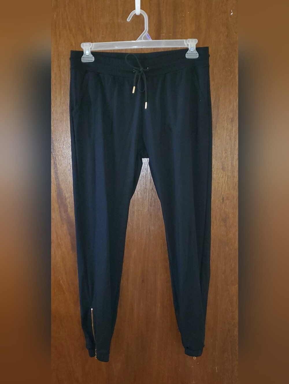 ZYIA Active Peak Black Joggers Ankle Zip Sz Large EUC
